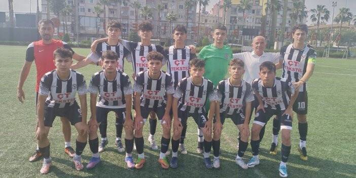 Meram Kara Kartallar veda etti