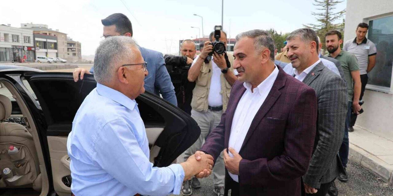 Başkan Büyükkılıç, Develi Devlet Hastanesi çalışmalarını inceledi