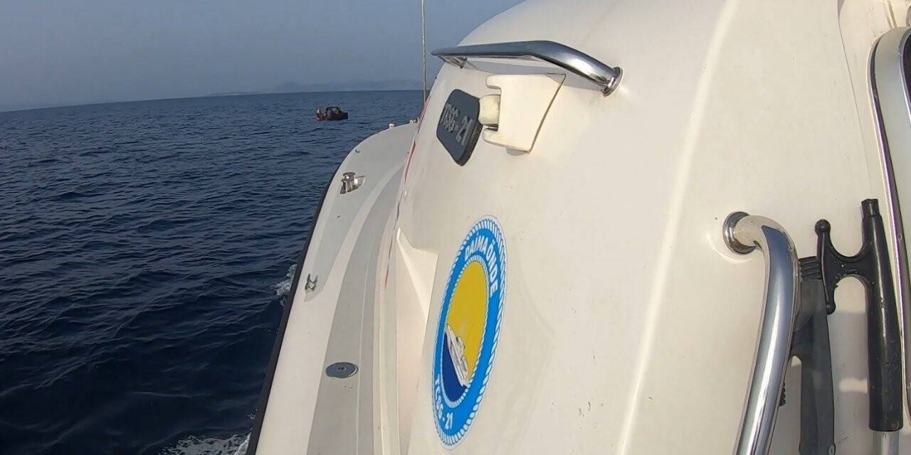 Aydın’da 15 düzensiz göçmen kurtarıldı