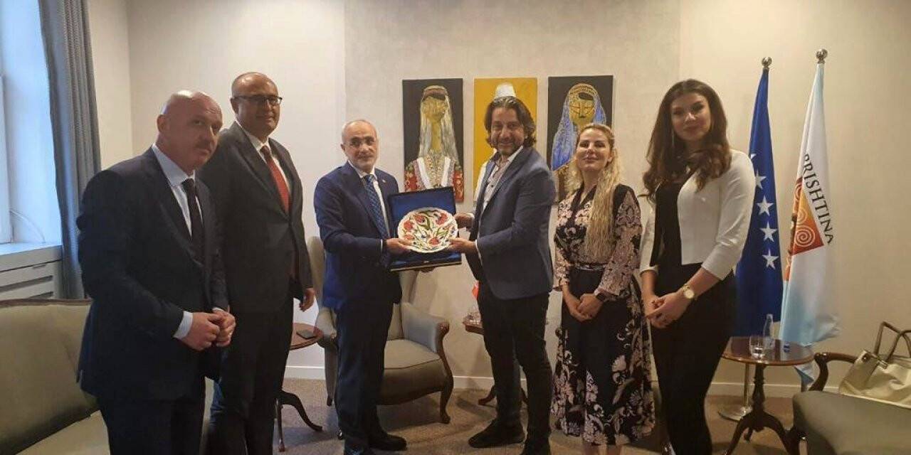 Cumhurbaşkanı Başdanışmanı Topçu ve AK Parti Ordu Milletvekili Gündoğdu Kosova’da