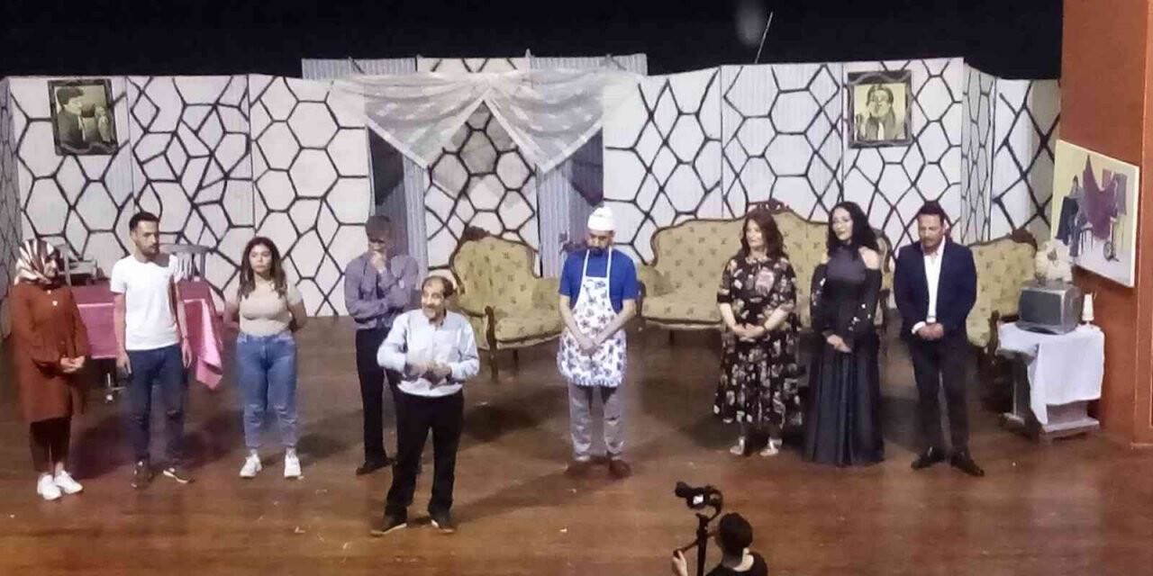 ’Kılıbık’ oyununa ilgi