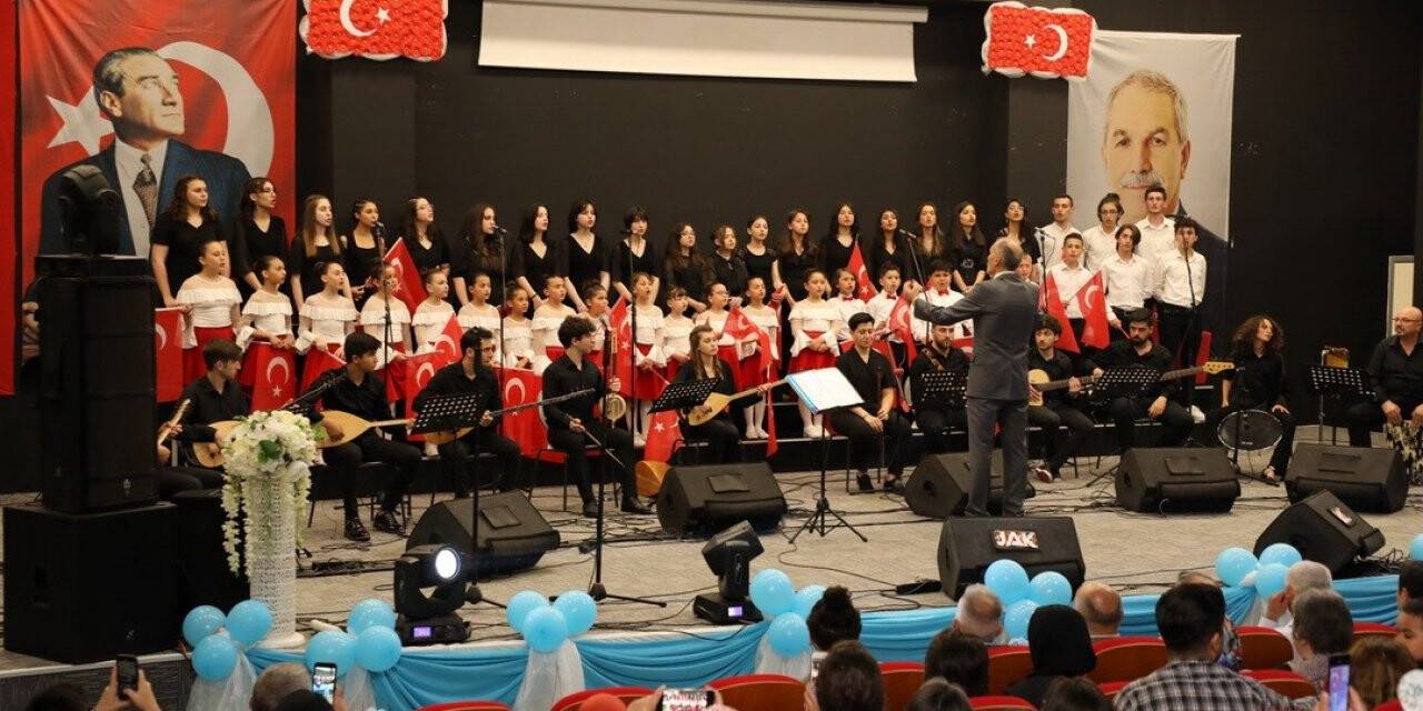 İlkadım Çocuk ve Gençlik Korosu’ndan unutulmaz konser