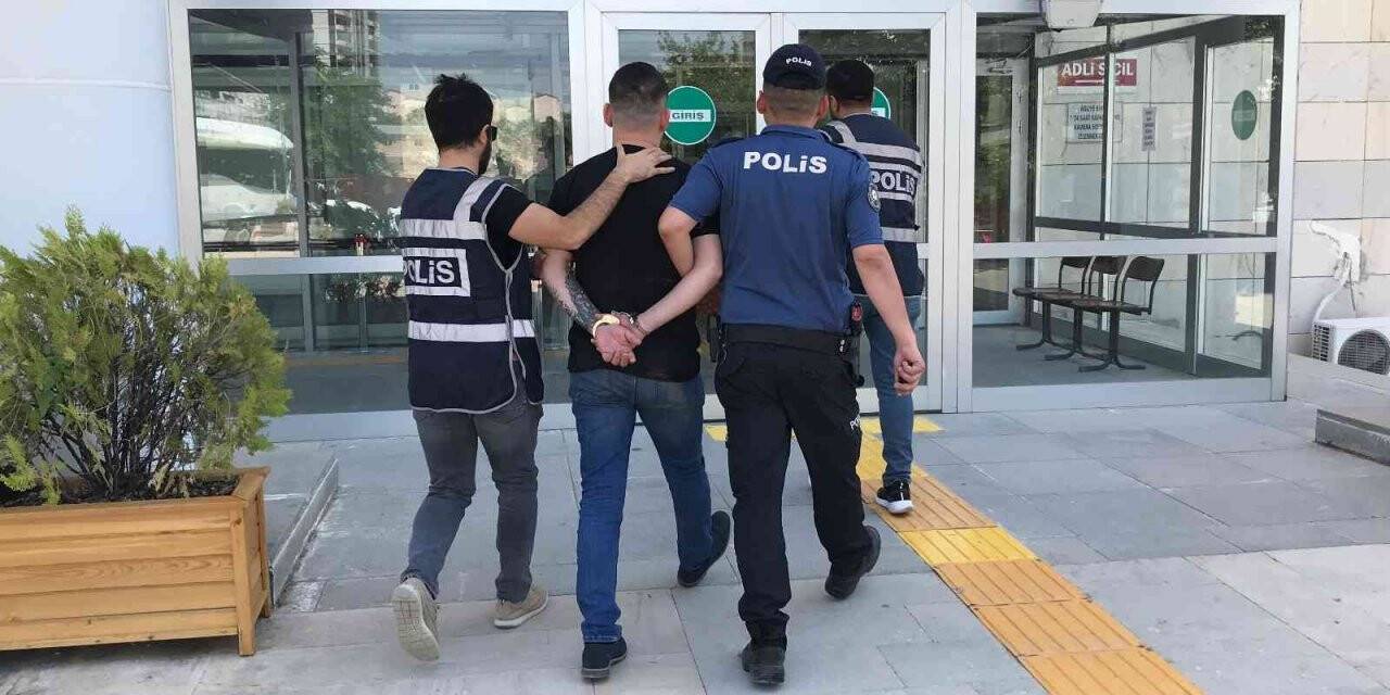 Elazığ’da 2 kişiyi yaralayan ve 21 suç kaydı bulunan şüpheli yakalandı