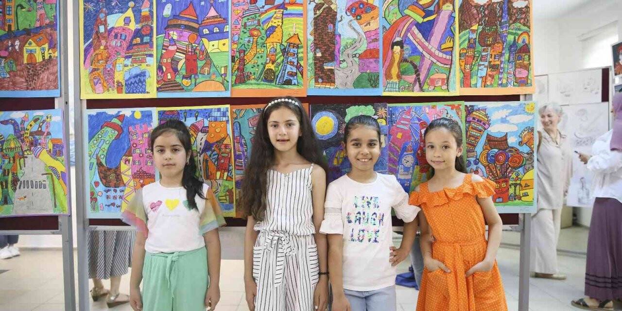 Aydın Büyükşehir Belediyesi Kültür Merkezleri kursiyerleri resim sergisi açtı