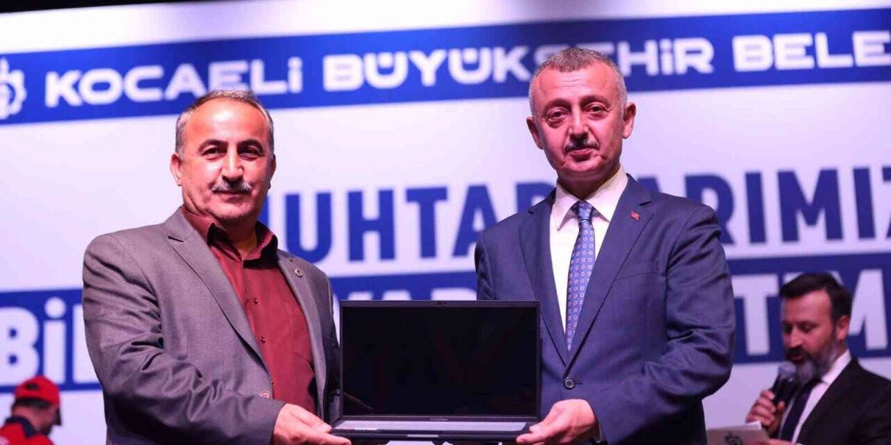 472 muhtar bilgisayarlarına kavuştu