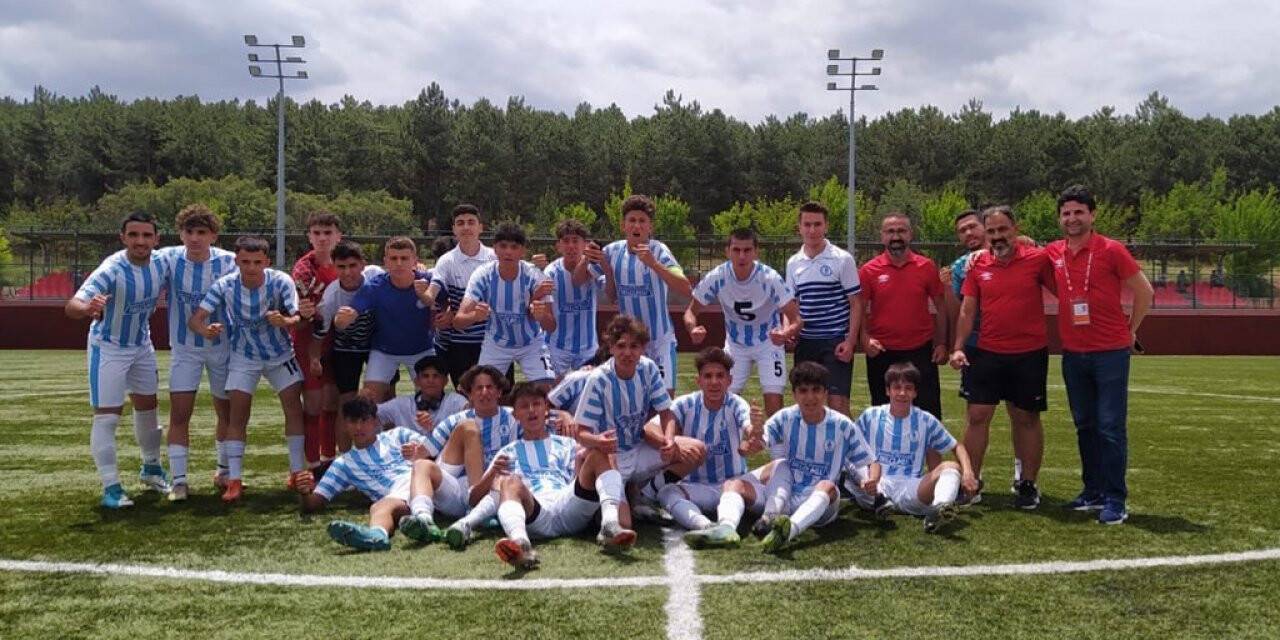 Selçuklu Belediyespor U16, 2. kademeye yükseldi