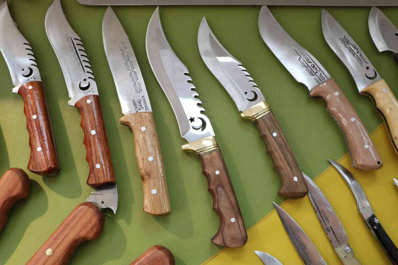 Tescilli kurban bıçakları bayrama hazır