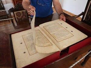 613 yıllık Kuran-ı Kerim Rodos'ta muhafaza ediliyor