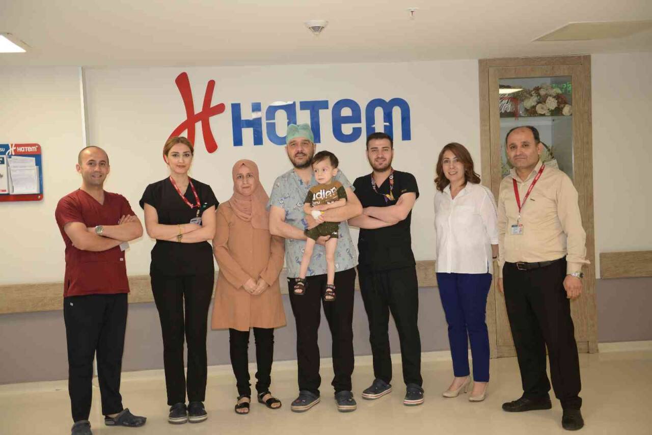 Su bile içemeyen Iraklı Ali artık beslenebiliyor