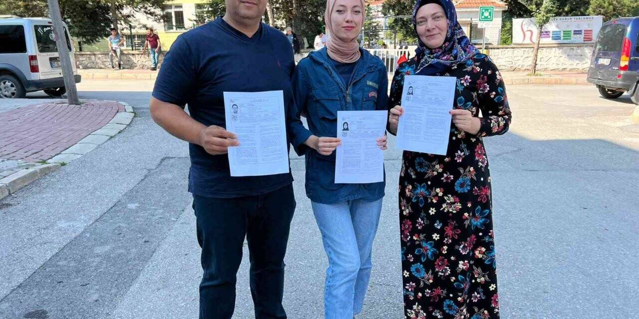 Aile boyu YKS’ye girdiler