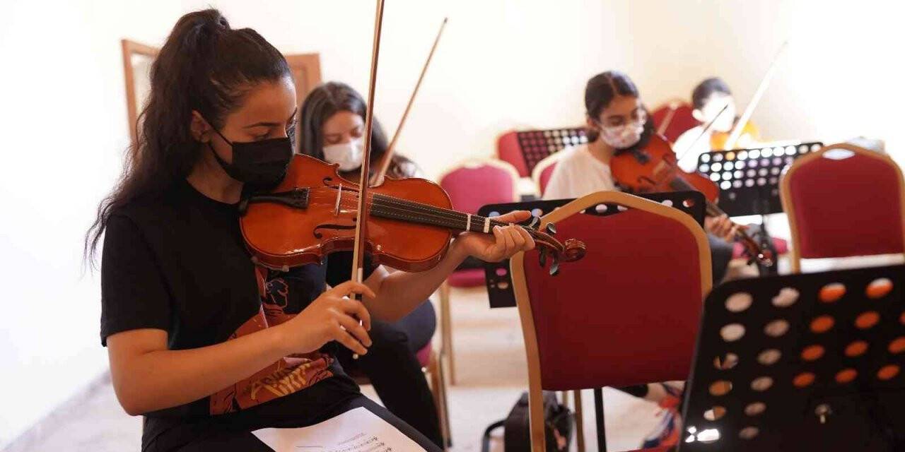 Talas musiki cemiyetinde kurs kayıtları başladı