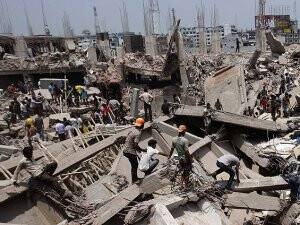 Hindistan'da Aynı Gün İkinci Bina Çökmesi