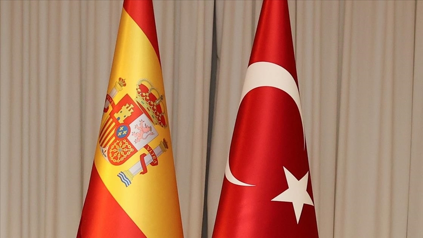 Türk iş dünyası İspanya ile müteahhitlik alanında iş birliğine hazır