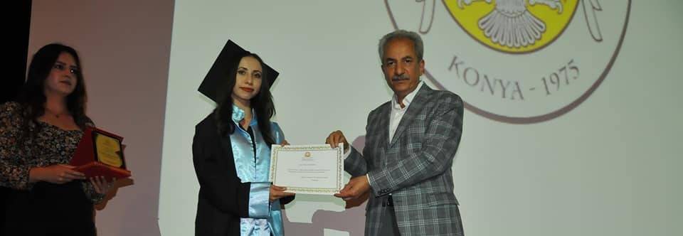 Akşehir İİBF’de mezuniyet sevinci