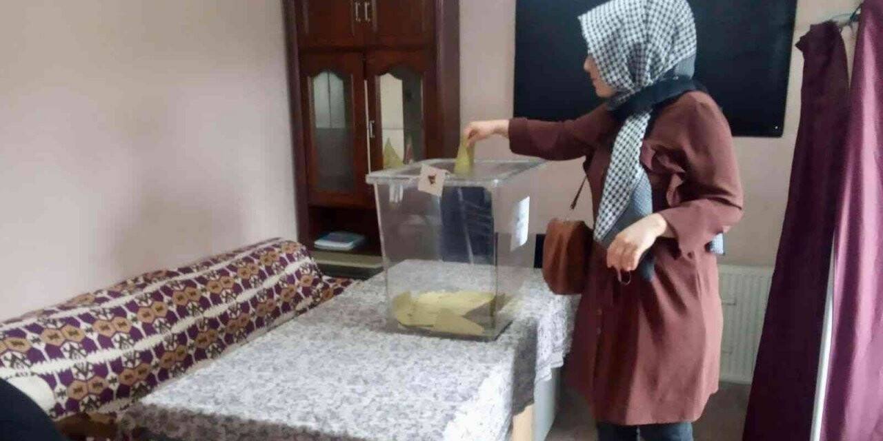 550 nüfuslu köy mahalle olmak için referanduma gitti