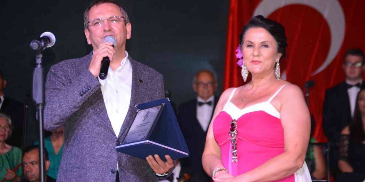 Ayvalık’ta Mesut Duran Müzik Derneği’nden bir unutulmaz konser daha