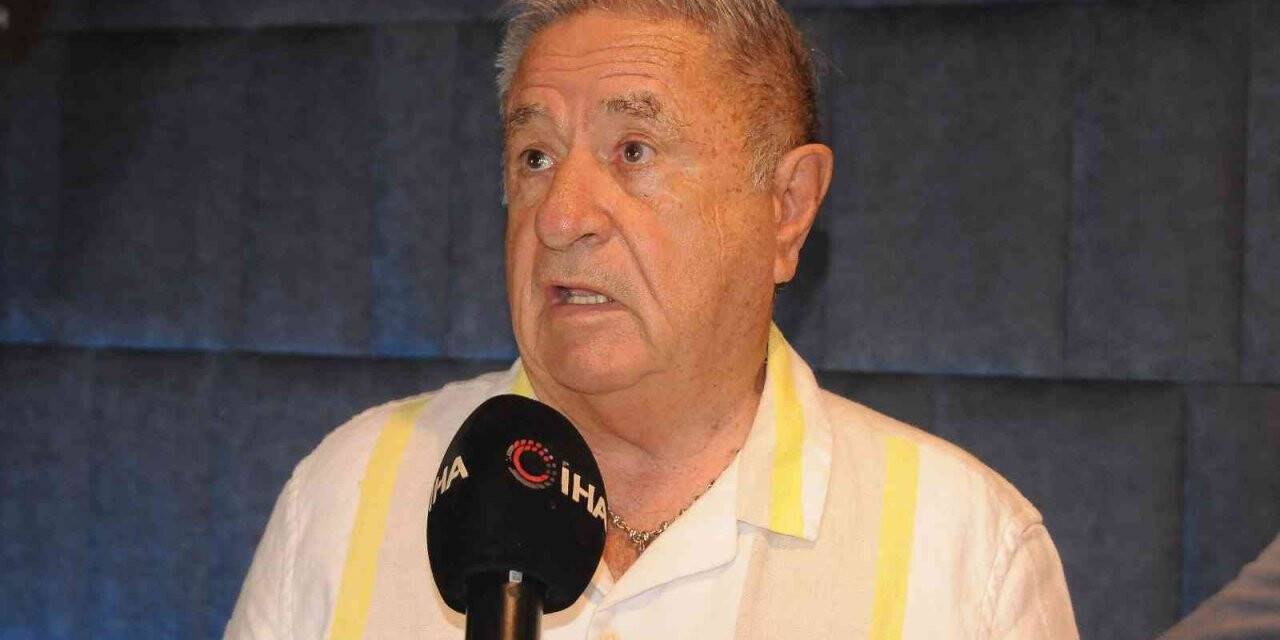 Eski Arjantin Devlet Başkan Eduorde Duhalde: