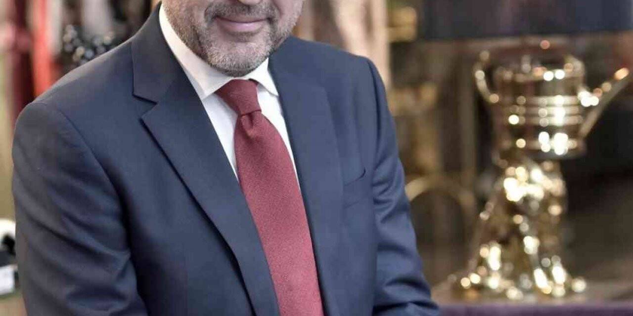 Mağazaların trafiği mayıs ayında arttı, pandemi ile yükselen e-ticaret hız kesti