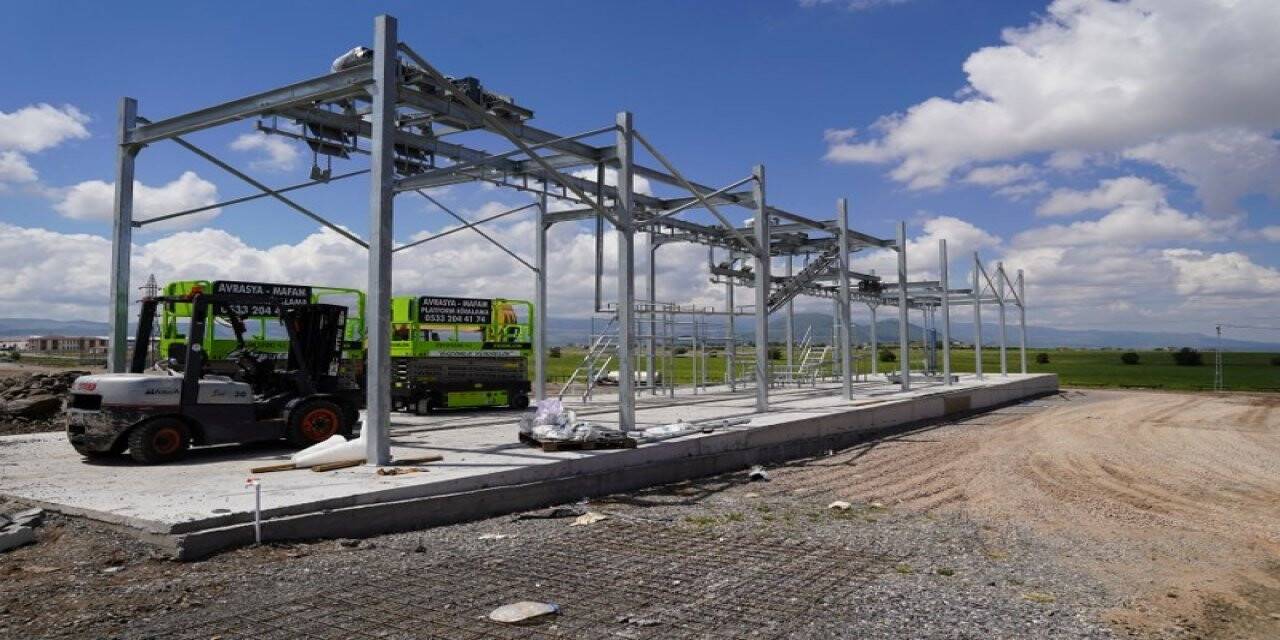 Melikgazi’ye yeni modern, sıhhi ve teknolojik büyükbaş kurban kesim ünitesi