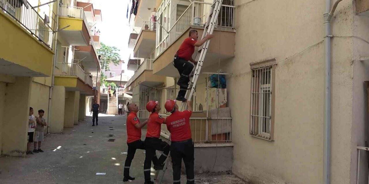 Haber alınamayan kadın evinde baygın halde bulundu