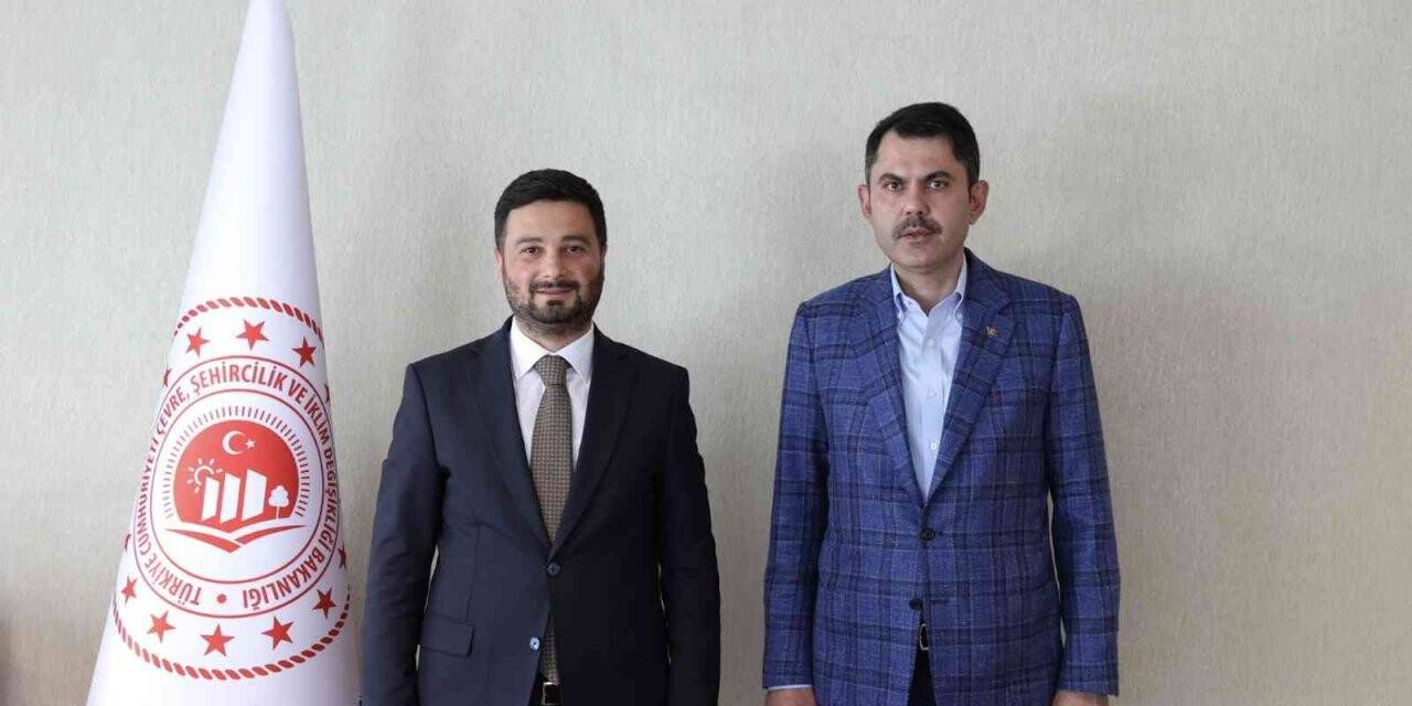 Başkan Öztekin, Bakan Kurum ile Kağıthane’deki projelerini değerlendirdi