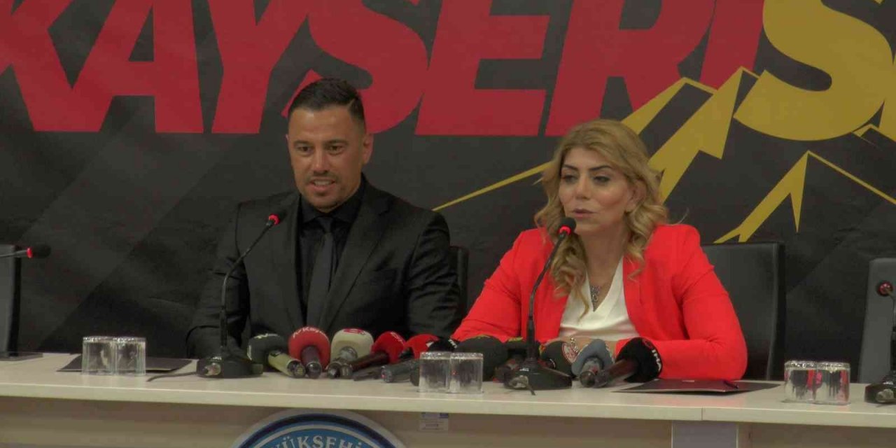 Kayserispor’da Çağdaş Atan’la imzalar atıldı