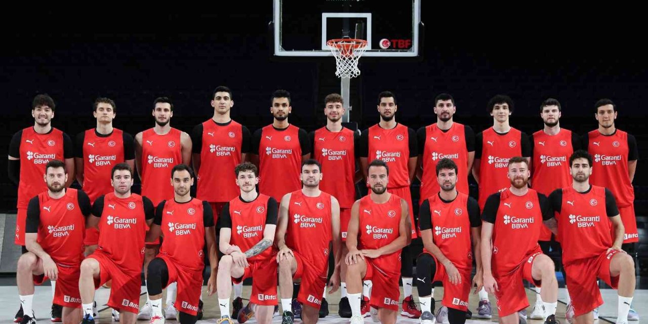 A Milli Erkek Basketbol Takımı, Büyük Britanya maçı hazırlıklarına başladı