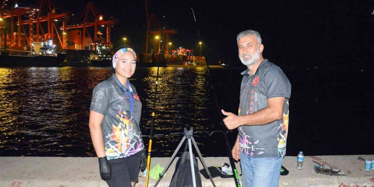 Babalar ve çocuklar birlikte yarıştı