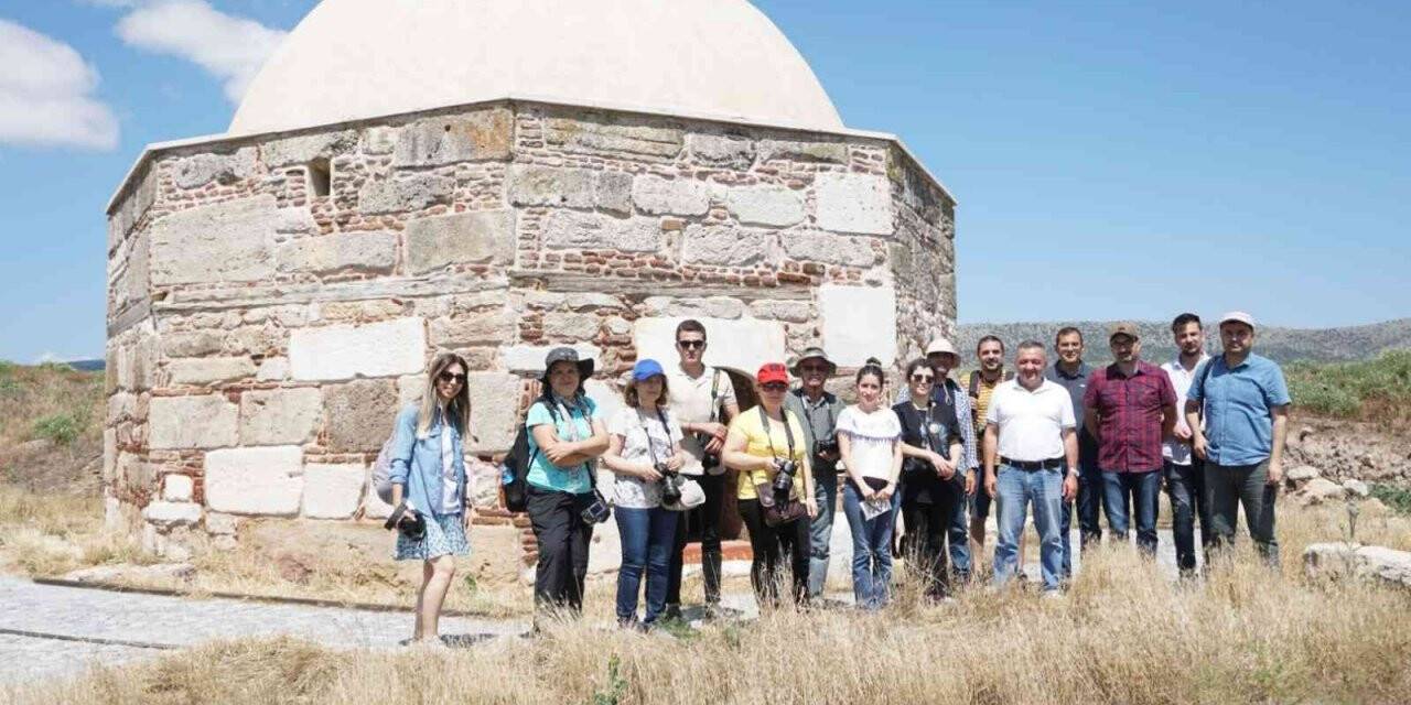 Fotoğrafçılar Çivril’in güzelliklerini ölümsüzleştirdi