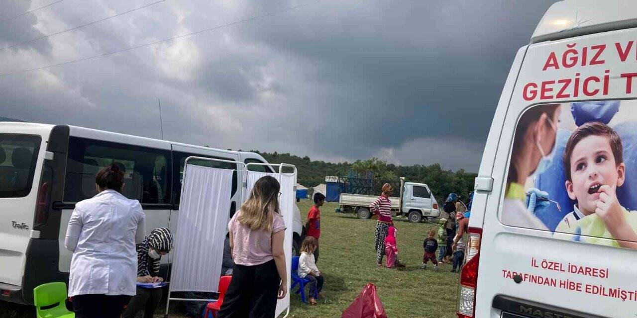 Mevsimlik işçilerin çocukları sağlık taramasından geçti