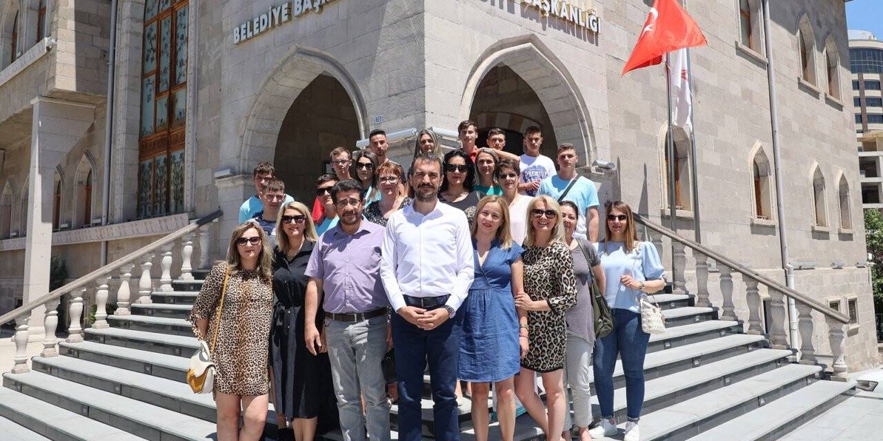 Makedonya ve Romanya’dan gelen ziyaretçiler Kayaşehir’de