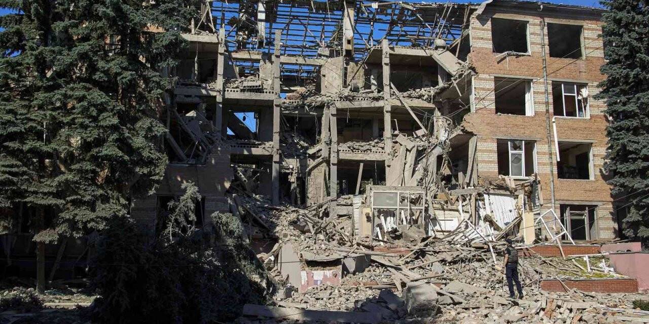 Rusya Harkov bölgesini vurdu: en az 15 ölü