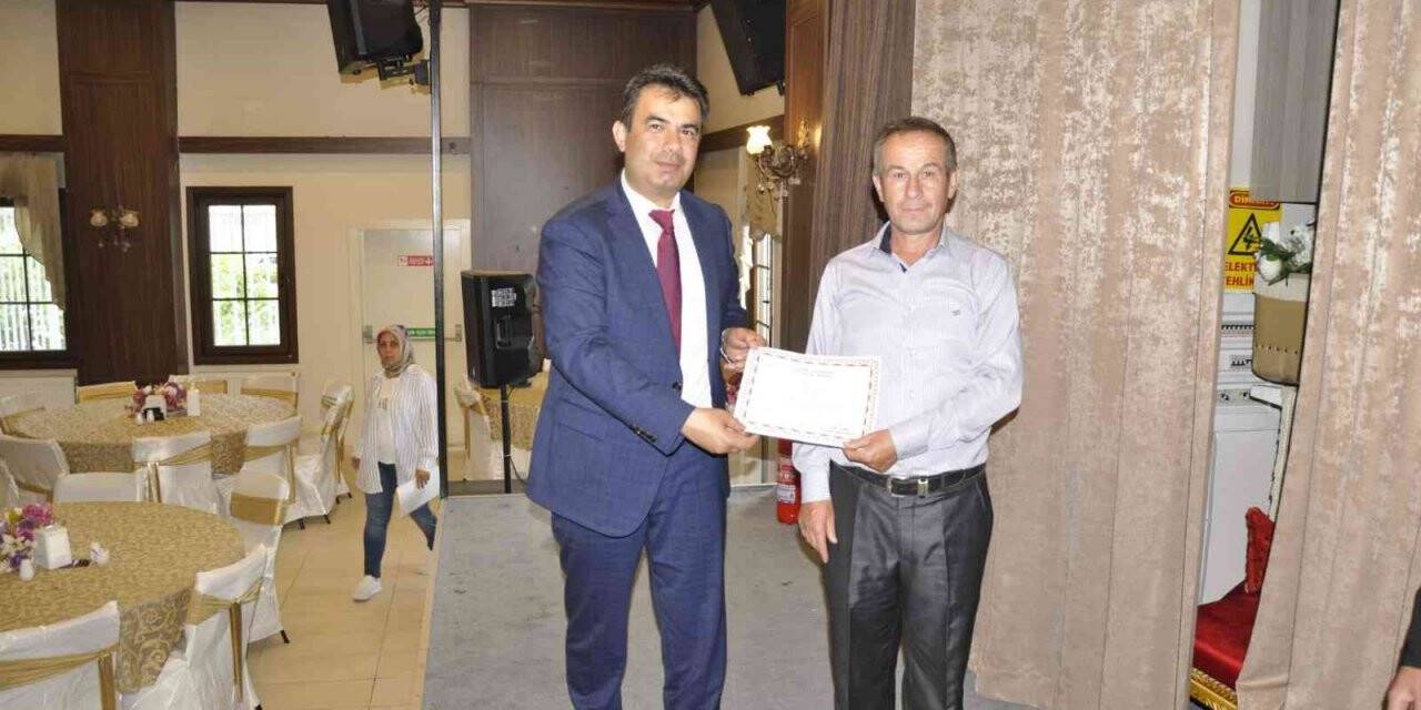 Safranbolu’da TYP görevi bitenlere teşekkür belgesi