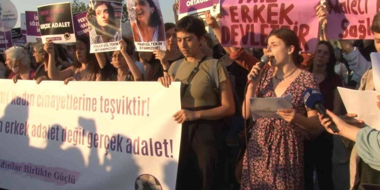 Kadınlar, Kadıköy’de Pınar Gültekin için toplandı
