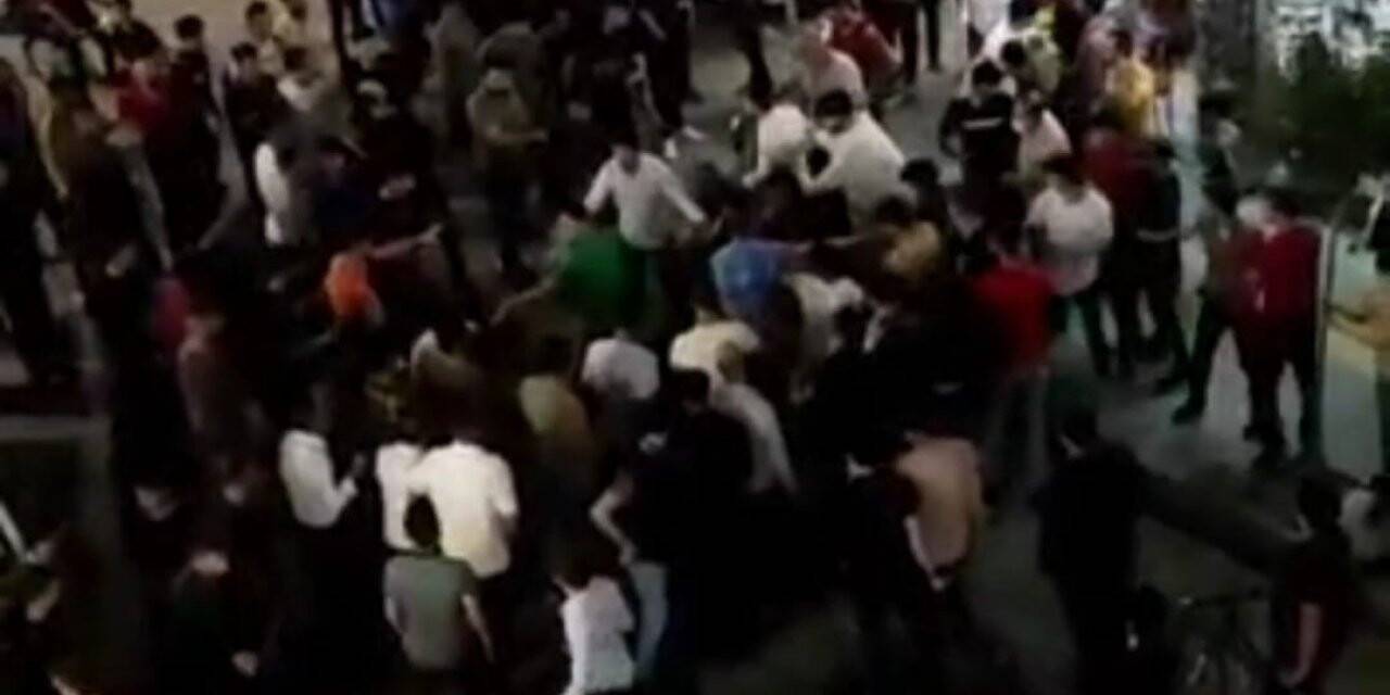 Van’da taciz iddiasına meydan dayağı