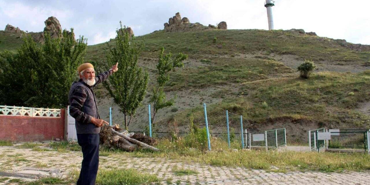 Minareleri görüp gelenler camiyi bulamıyor