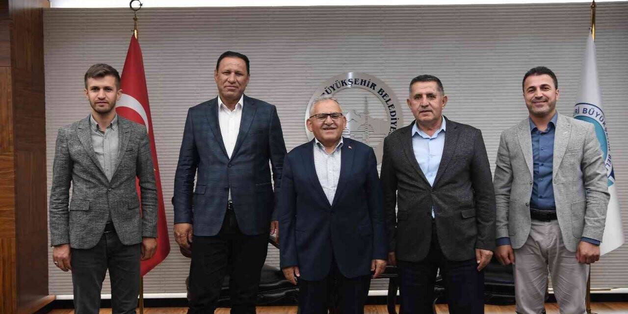 Hakkâri Derecik Belediye Başkanı Çetinkaya’dan Başkan Büyükkılıç’a ziyaret