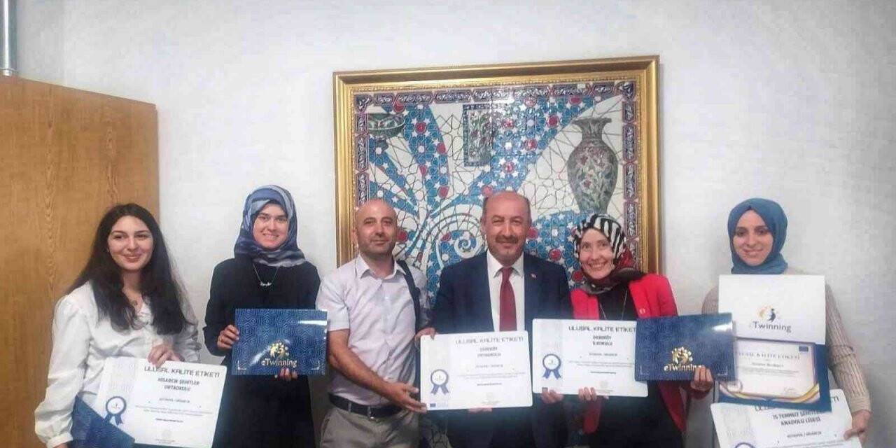 Hisarcık’ta eTwinning Projelerine Ulusal Kalite Etiketi