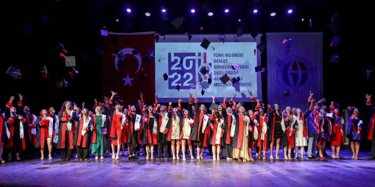 GAÜN konservatuar öğrencileri mezun oldu