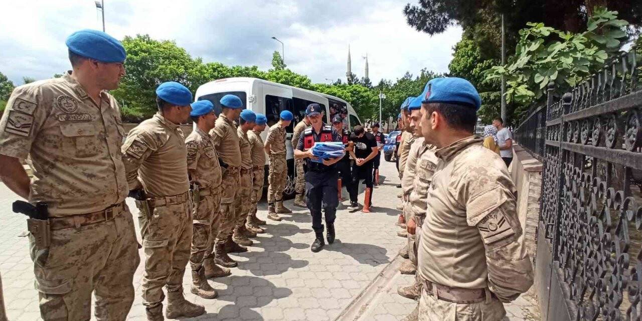 Samsun’da uyuşturucu satıcılarına operasyon: 20 gözaltı