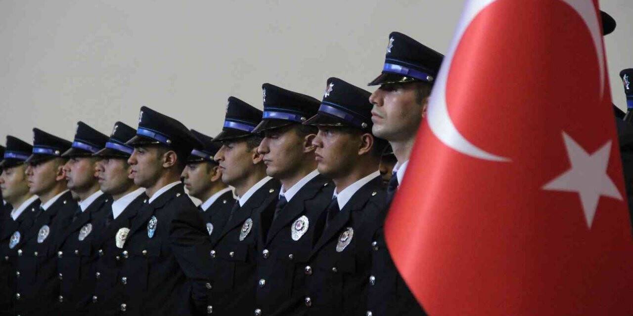 Karaman POMEM’de 427 polis adayı mezun oldu