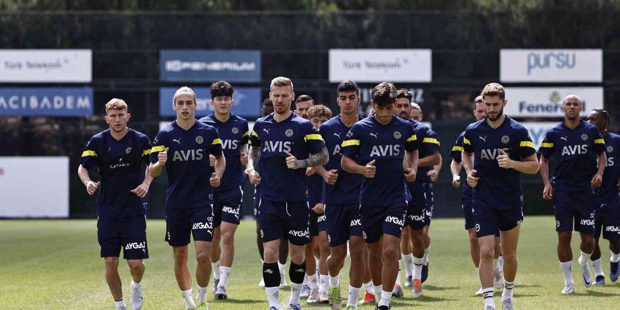 Fenerbahçe’de yeni sezon hazırlıkları sürüyor