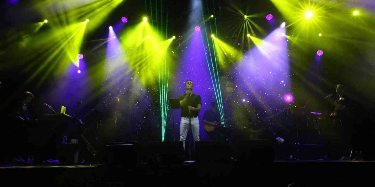 Adapazarı’nın kurtuluşunun 101.yılında Oğuzhan Koç rüzgarı