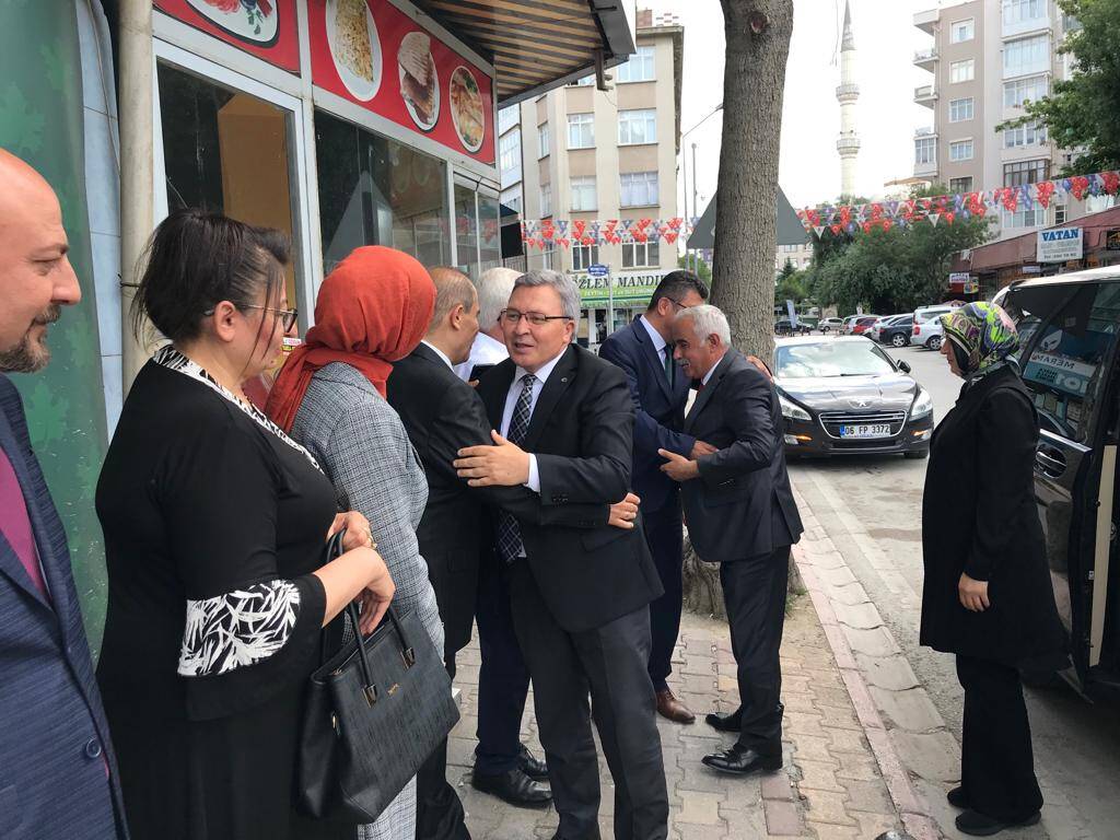 Feramuz Üstün Konya’ya geldi