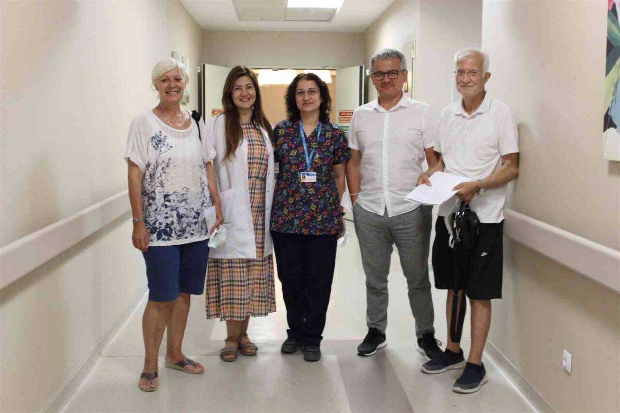 “İleri yaş böbrek nakline engel değil”