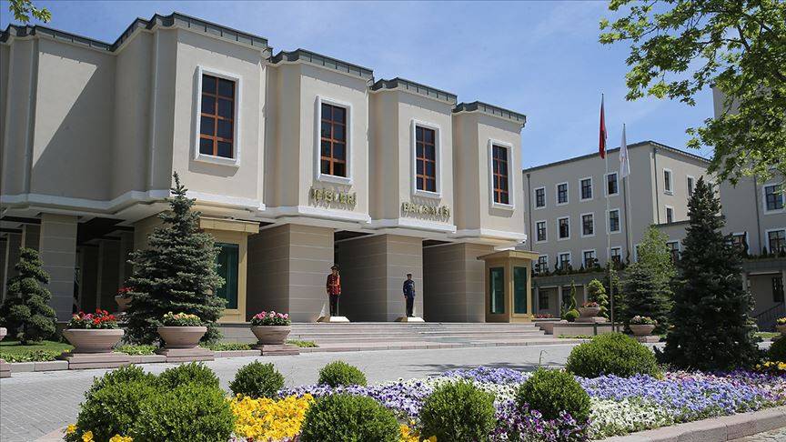 PKK’lı 3 terörist ikna yoluyla teslim oldu