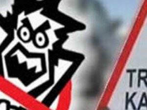 Kütahya'da Otomobil Şarampole Devrildi: 1 Ölü, 4 Yaralı