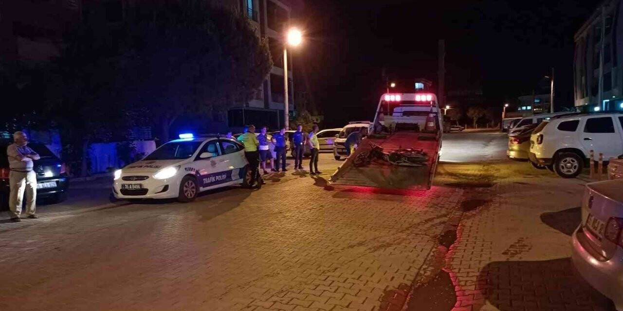 İzmir’de taklalar atarak metrelerce sürüklenen motosikletin sürücüsü öldü