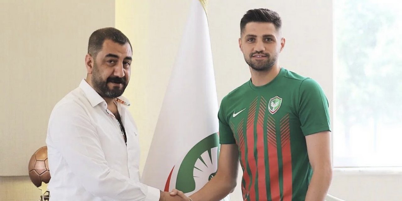 Tayyip Kanarya, Amedspor 1 yıllık sözleşme imzaladı