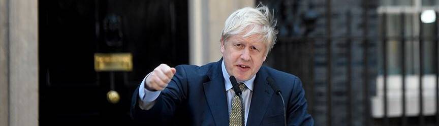 İngiltere Başbakanı Johnson: “Yaptırımlar, Putin’in savaş makinesi kalbini vuracak”